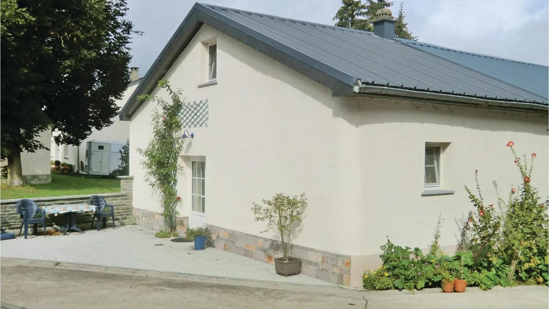 Vakantiehuis Awesome Home In Hachiville With Kitchen